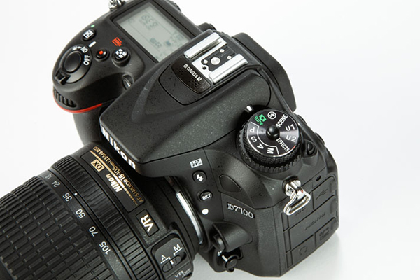 Nikon-D7100-12
